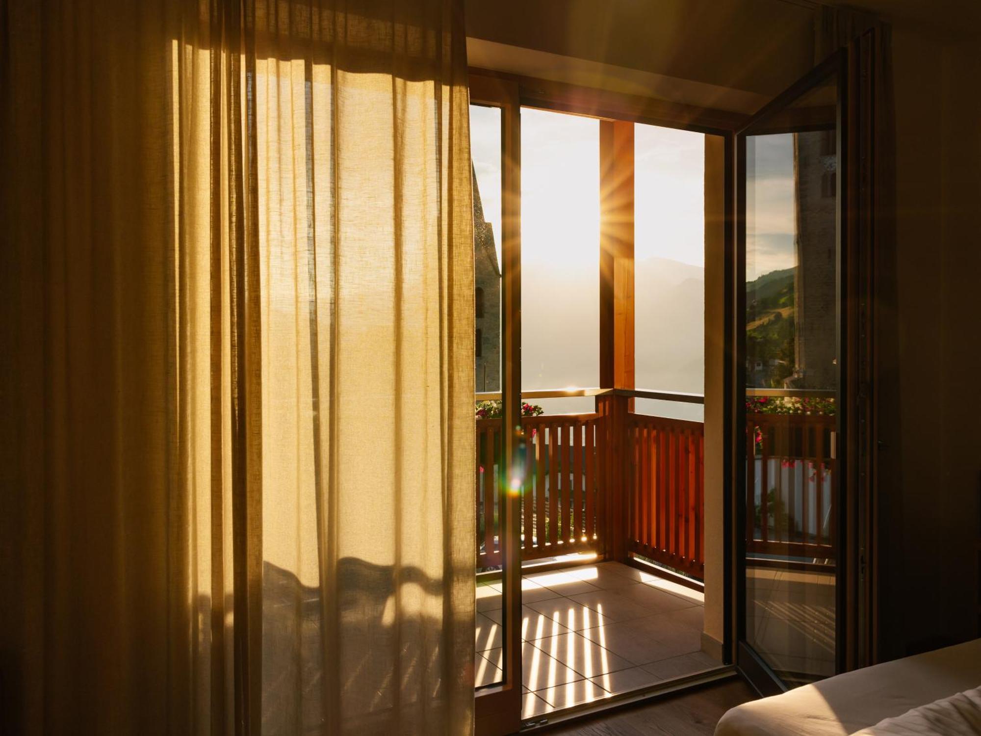 Panorama Hotel Flora Villandro Dış mekan fotoğraf